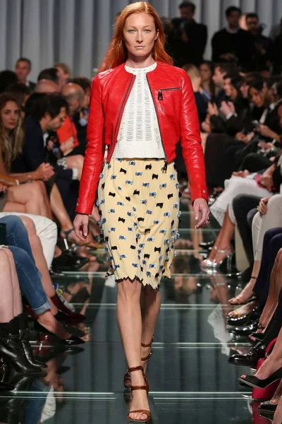 Look 9